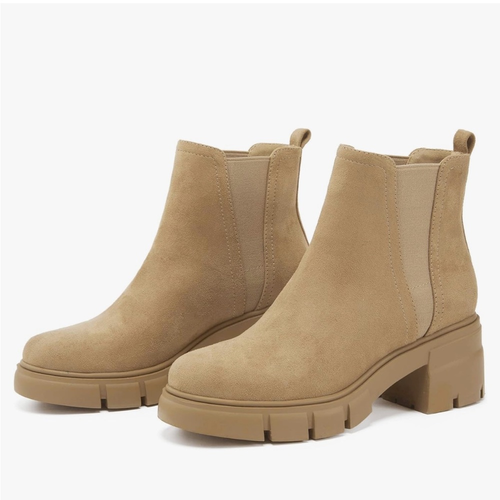 Ankle boots